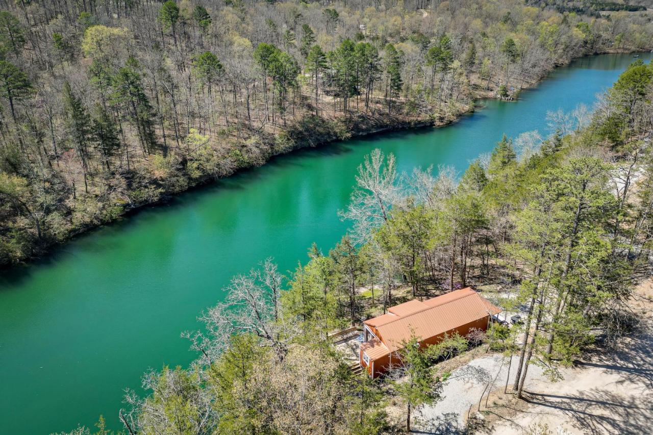 Cliffside Eureka Springs Cabin With Beaver Lake View 외부 사진
