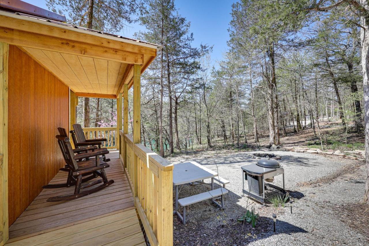 Cliffside Eureka Springs Cabin With Beaver Lake View 외부 사진